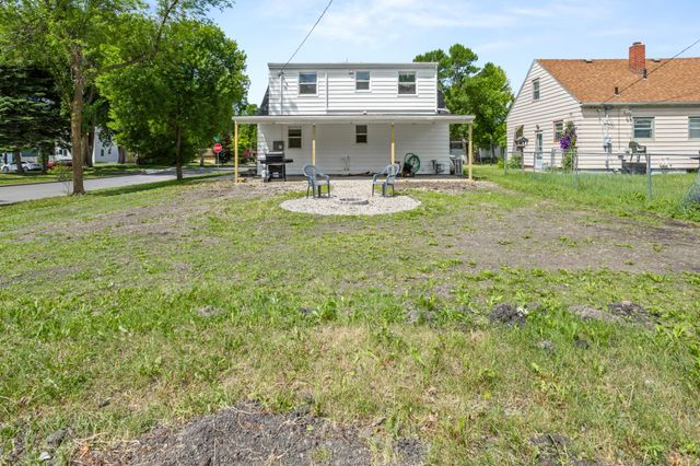 1601 11th Street N, Fargo, ND 58102
