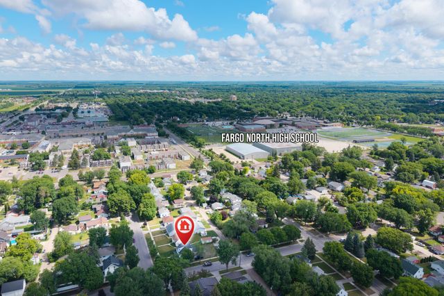 1601 11th Street N, Fargo, ND 58102