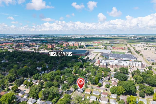 1601 11th Street N, Fargo, ND 58102