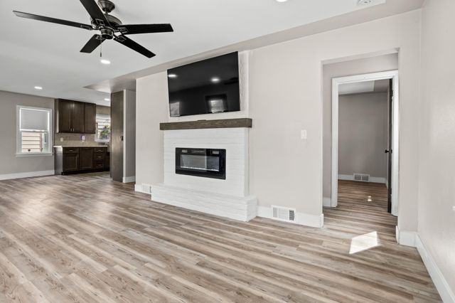 1601 11th Street N, Fargo, ND 58102