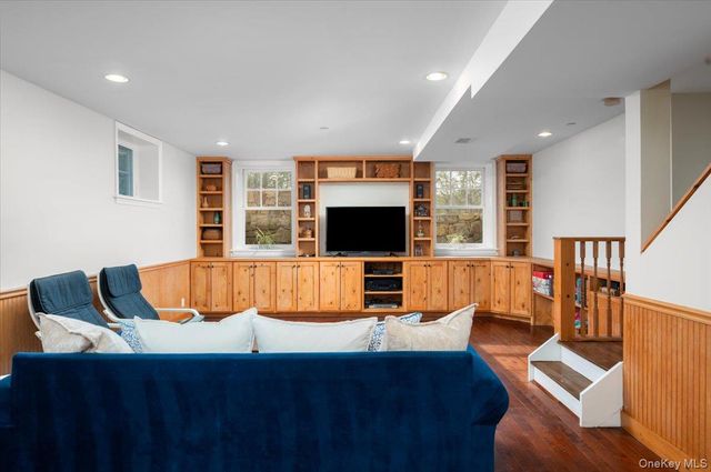 14 Crossways, Chappaqua, NY 10514
