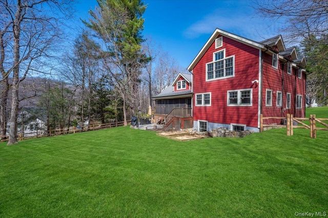 14 Crossways, Chappaqua, NY 10514