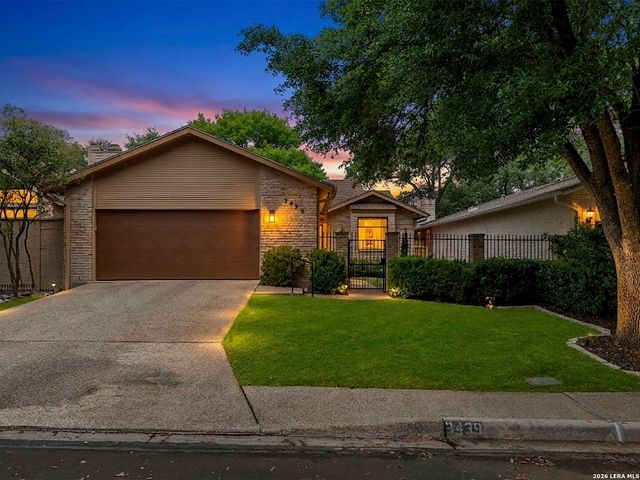 3439 HUNTERS RUN ST, San Antonio, TX 78230