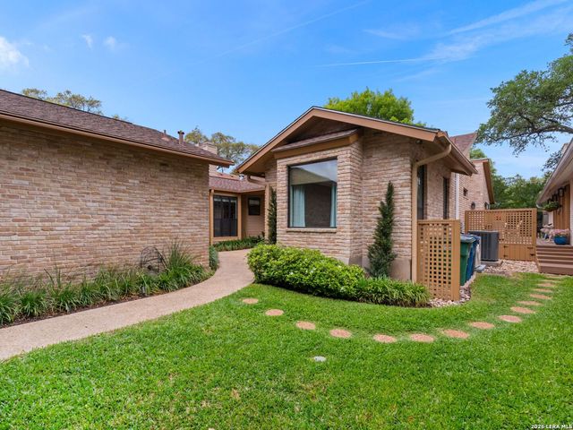 3439 HUNTERS RUN ST, San Antonio, TX 78230