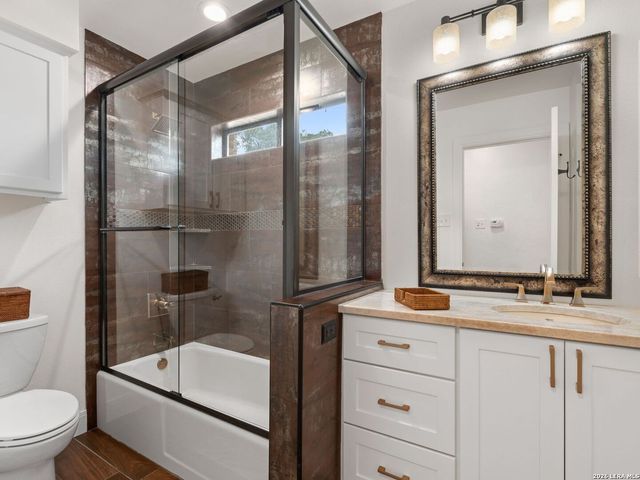 3439 HUNTERS RUN ST, San Antonio, TX 78230