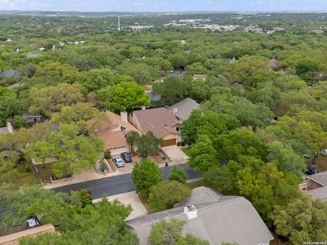 3439 HUNTERS RUN ST, San Antonio, TX 78230
