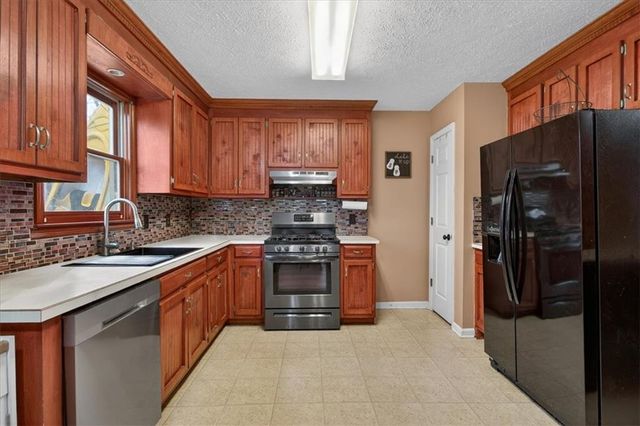 1029 Laurel Lake Drive, Ball Ground, GA 30107