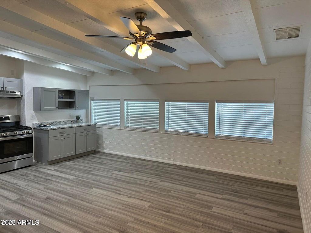 129 N ELM Street, Gilbert, AZ 85234 — photo 5