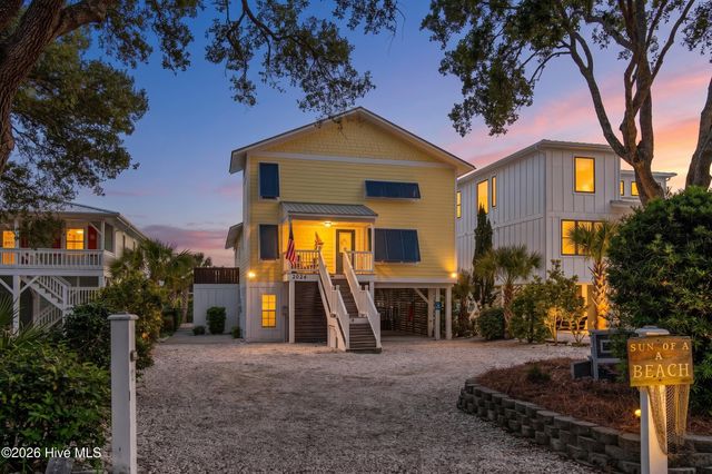 2024 Camelot Drive SW, Ocean Isle Beach, NC 28469