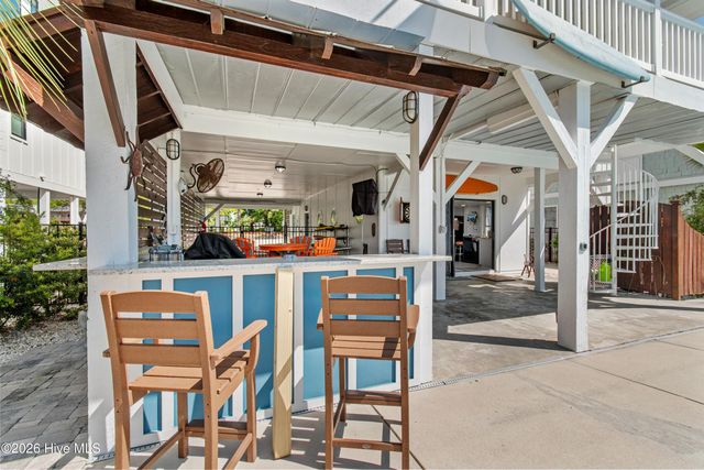 2024 Camelot Drive SW, Ocean Isle Beach, NC 28469