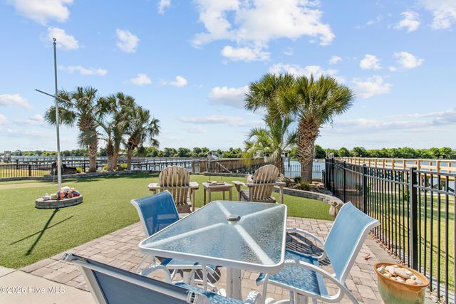 2024 Camelot Drive SW, Ocean Isle Beach, NC 28469