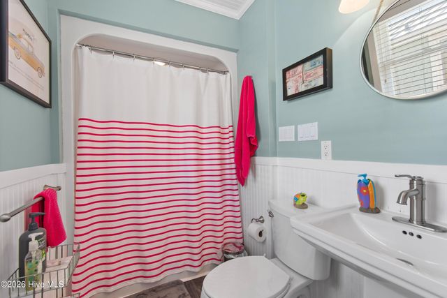 2024 Camelot Drive SW, Ocean Isle Beach, NC 28469