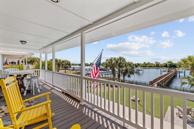 2024 Camelot Drive SW, Ocean Isle Beach, NC 28469