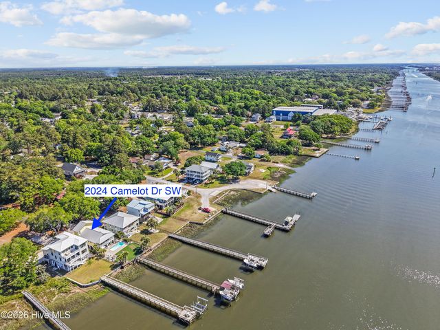 2024 Camelot Drive SW, Ocean Isle Beach, NC 28469