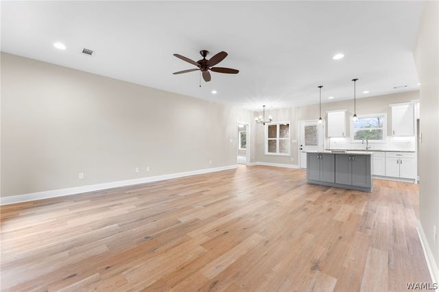 2801 Stardust Drive, Tuscaloosa, AL 35405