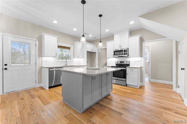 2801 Stardust Drive, Tuscaloosa, AL 35405