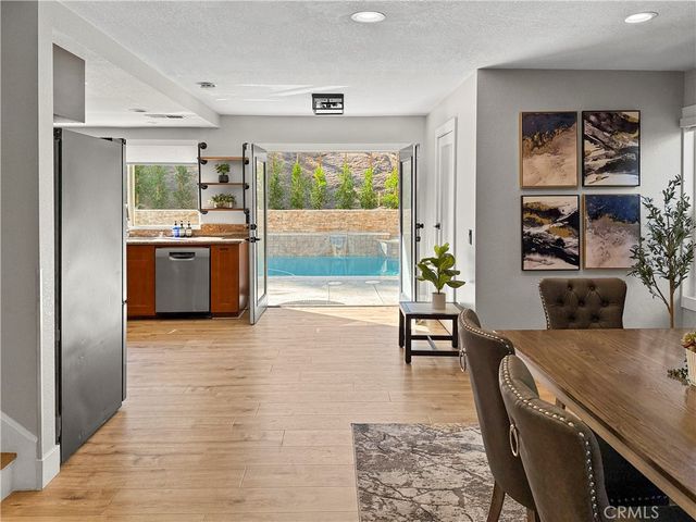 16955 Lake Knoll, Riverside, CA 92503