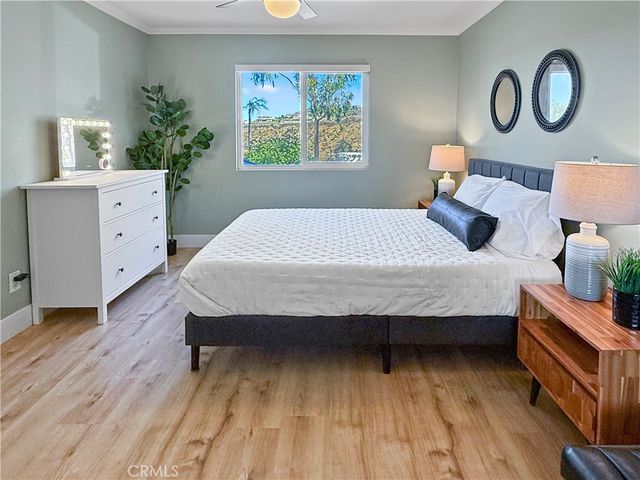 16955 Lake Knoll, Riverside, CA 92503