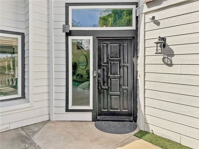 16955 Lake Knoll, Riverside, CA 92503