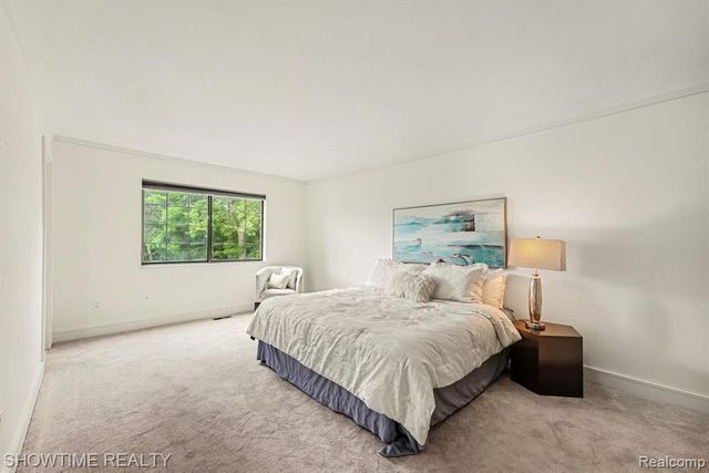 42160 Woodward Avenue 39, Bloomfield Hills, MI 48304