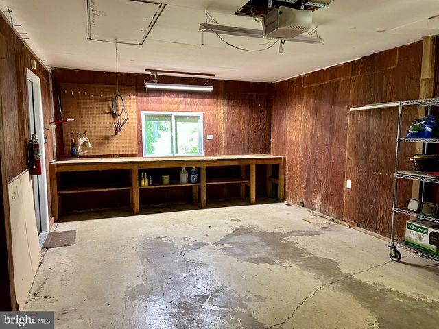 259 HOFFMAN RD, Gettysburg, PA 17325