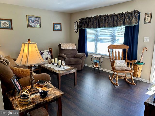 259 HOFFMAN RD, Gettysburg, PA 17325