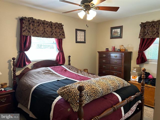 259 HOFFMAN RD, Gettysburg, PA 17325