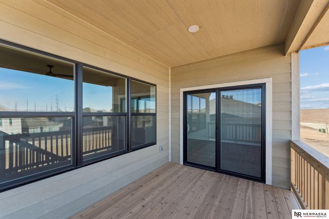 12210 S 113th Street, Papillion, NE 68046