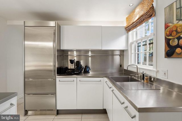 2721 O ST NW, Washington, DC 20007