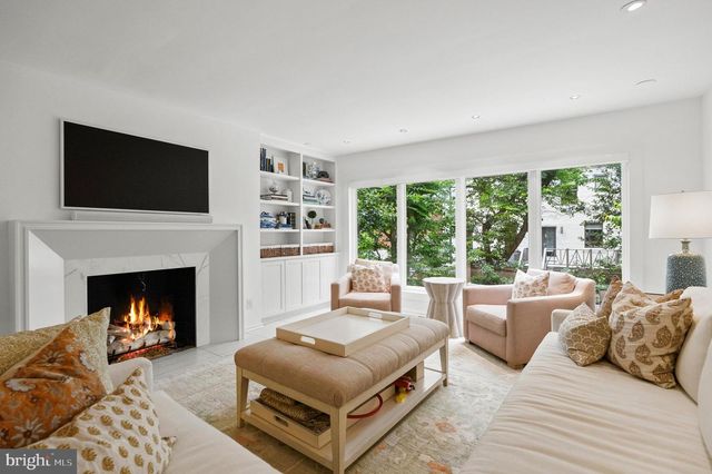 2721 O ST NW, Washington, DC 20007