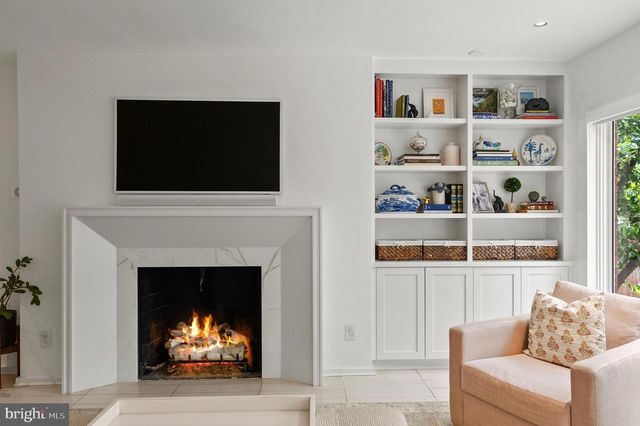 2721 O ST NW, Washington, DC 20007