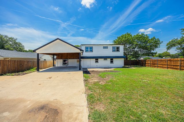 703 E Center Street E, Duncanville, TX 75116