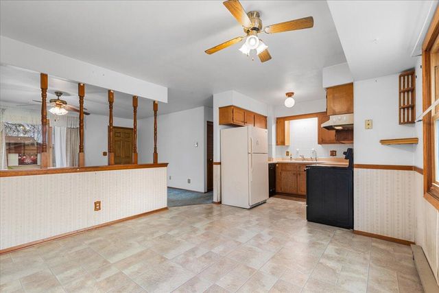 900 Villa Park DRIVE, West Bend, WI 53090