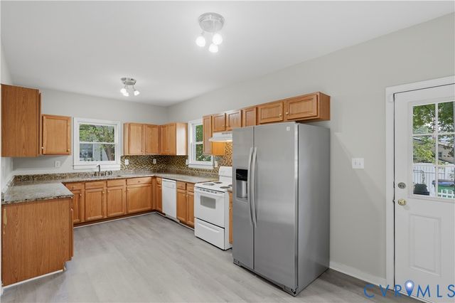 124 Lipscomb St, Richmond, VA 23224