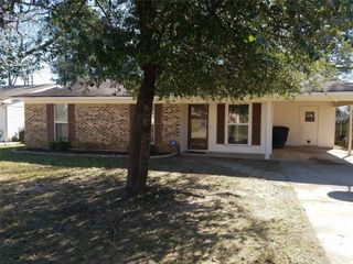 9025 Lone Oak Drive, Shreveport, LA 71118