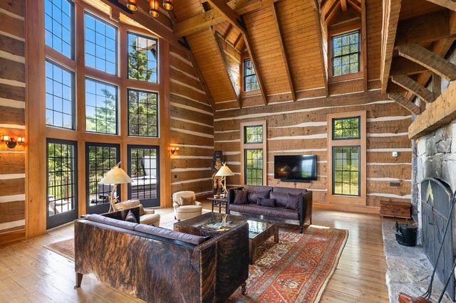 62 Moon Shadow Drive M4 & M5, Ludlow, VT 05149