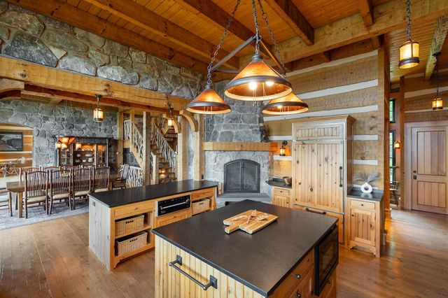 62 Moon Shadow Drive M4 & M5, Ludlow, VT 05149