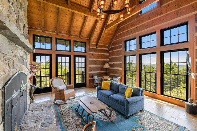 62 Moon Shadow Drive M4 & M5, Ludlow, VT 05149