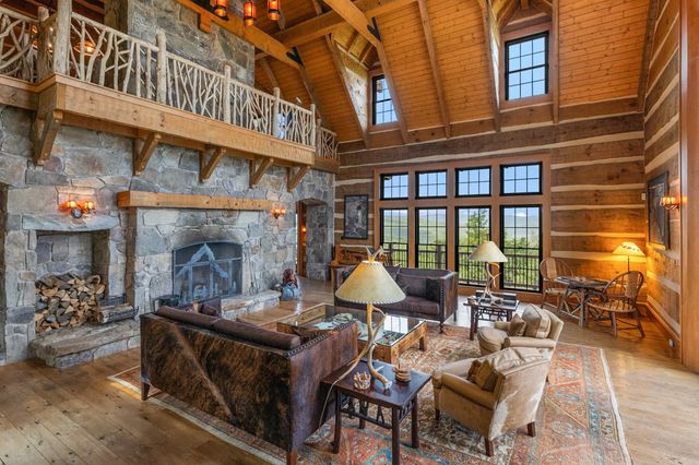 62 Moon Shadow Drive M4 & M5, Ludlow, VT 05149