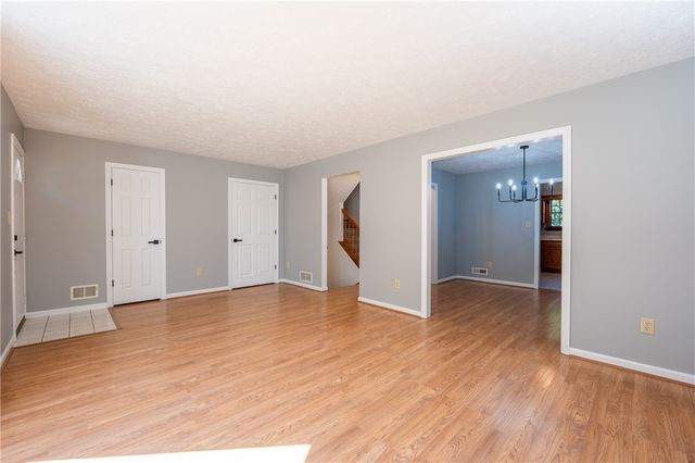 108 Unity Sq, Unity Twp, PA 15601