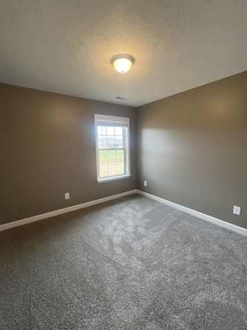 1 Dorsch Rd, Manchester, TN 37355