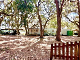 170 E COWPEN LAKE POINT ROAD, Hawthorne, FL 32640