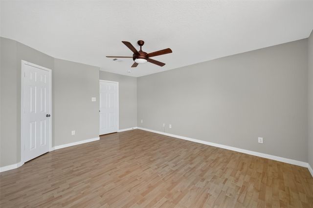 7023 Rosebud Hollow Lane, Richmond, TX 77469