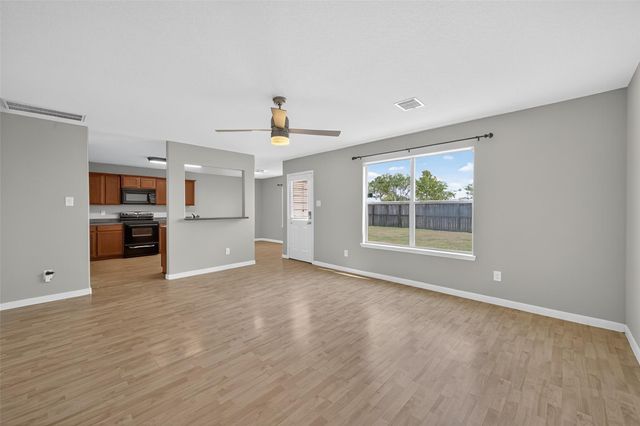 7023 Rosebud Hollow Lane, Richmond, TX 77469