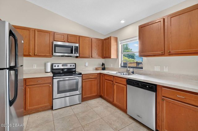 1520 3rd Avenue, Deland, FL 32724