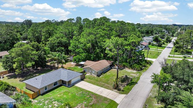 1520 3rd Avenue, Deland, FL 32724