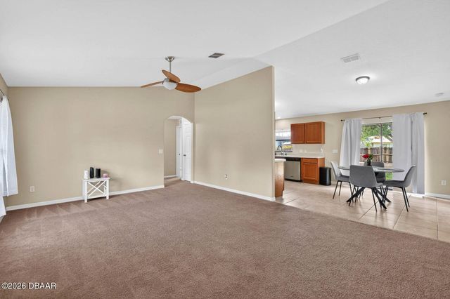 1520 3rd Avenue, Deland, FL 32724