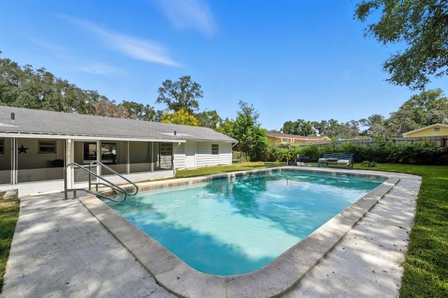 4516 NE 8TH STREET, Ocala, FL 34470
