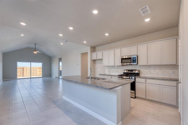 21119 Autumn Heights Drive, Bonney, TX 77583