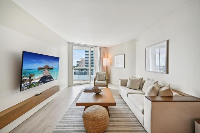 505 N FORT LAUDERDALE BEACH Boulevard 813, Fort Lauderdale, FL 33304